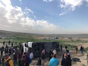 Ürdün’de Öğrenci Servisi Kaza Yaptı: 1 Ölü, 37 Yaralı