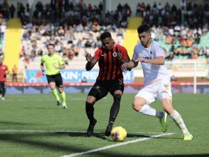 Süper Lig: Aytemiz Alanyaspor: 0 - Gençlerbirliği: 1 (Maç Sonucu)