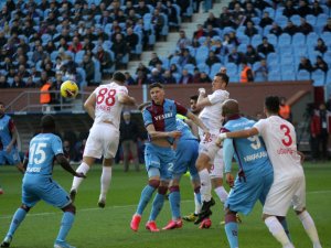 Süper Lig: Trabzonspor: 2 - Sivasspor: 0 (İlk Yarı)
