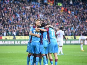 Süper Lig: Trabzonspor: 2 - Sivasspor: 0 (İlk Yarı)