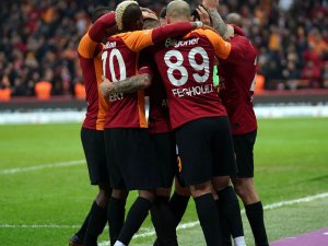 Galatasaray Seriye Bağladı, Zirveye Yürüyor