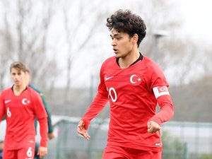 Galatasaray’da Mustafa Kapı Kadro Dışı Bırakıldı
