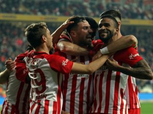 Süper Lig: Antalyaspor: 3 - Kasımpaşa: 1 (Maç Sonucu)