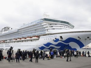 Japonya Sağlık Bakanı Kato’dan Karantina Gemisi Açıklaması