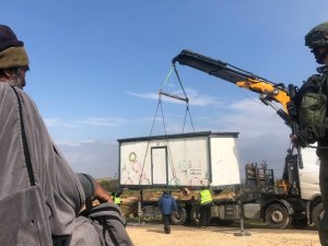 İsrail İşgal Güçleri, Seyyar Okula El Koydu