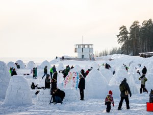 Rusya’da ‘İglo Festivali’ Renkli Görüntülere Sahne Oldu