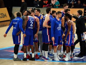 Anadolu Efes, Bayern Münih Deplasmanında