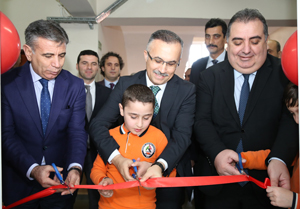 Vali Çeber: "Eğitimde Kaybedilecek Tek Bir Birey Dahi Yoktur"