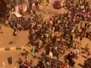 Sudan’daki Protestolarda 17 Kişi Yaralandı