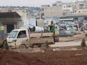 İdlib’den Göç Sürüyor