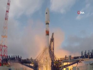 Rusya, Kuzey Sahillerini İzlemek İçin Uydu Aracı Fırlattı