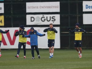Fenerbahçe’de Derbi Hazırlıkları Sürüyor