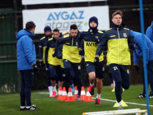 Fenerbahçe Derbi İçin Kampa Girdi