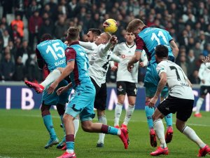 Beşiktaş Son Dakikada Yıkıldı