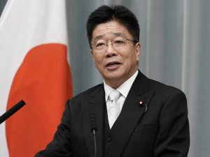 Japonya Sağlık Bakanı Kato’dan Özür