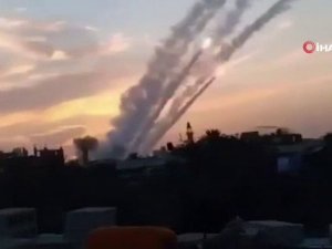 Gazze’den İsrail’e 20 Roket Atıldı