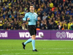 Fenerbahçe Yardımcı Antrenörü Volkan Kazak: “Hakemin Tartışıldığı Bir Maç Oldu”