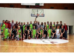 Bayan Basketbolculardan Kemik İliği Hastalarına Destek