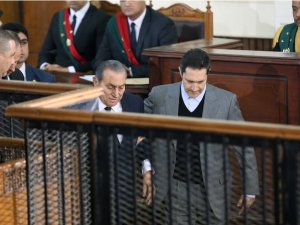 Devrik Lider Hüsnü Mübarek Öldü