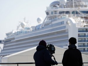 Japon Gemisindeki Ukraynalılar Tahliye Edilmeyi Reddetti