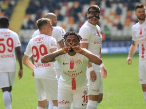 Antalyaspor’da Fredy’den Büyük Çıkış