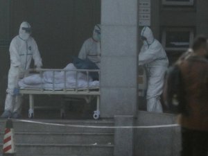 Korona Virüsü Cezayir’e De Sıçradı