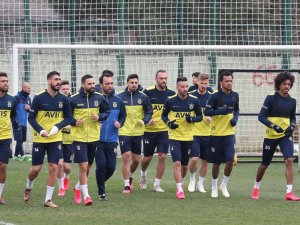 Fenerbahçe, Antalyaspor Maçı Hazırlıklarını Sürdürdü