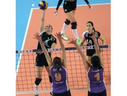 Acıbadem Bayanlar Voleybol Ligi
