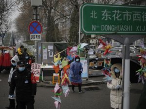 Çin’de Virüs Nedeniyle Ölü Sayısı 2 Bin 872’ye Yükseldi