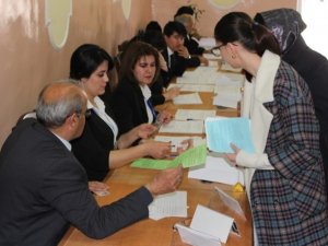 Tacikistan’da Halk, Parlamento Seçimleri İçin Sandık Başında