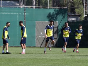 Fenerbahçe’de Trabzonspor Maçı Hazırlıkları Tamamlandı