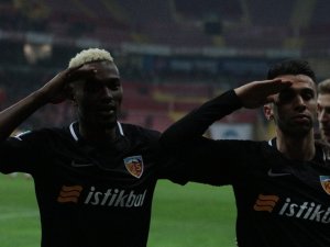 Süper Lig: Kayserispor: 1 - Göztepe: 0 (Maç Sonucu)