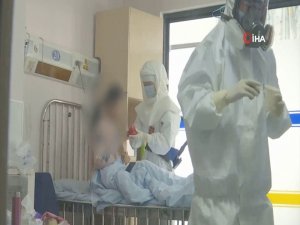 Hindistan’da İtalyan Turistler Karantina Altında