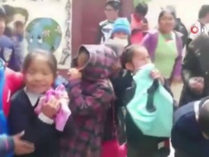 Bolivya’da Çocuklar Gaz Bombalarının Hedefi Oldu