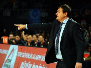 Ergin Ataman: “Fantastik Basketbolla Harika Bir Galibiyet Aldık”