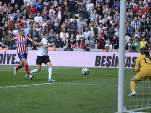Beşiktaş - Atletico Madrid Maçında Seyirci Rekoru Kırıldı