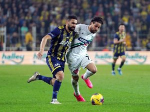 Fenerbahçe 1 Puanı Son Dakikada Aldı