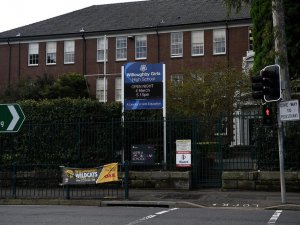 Avustralya’da 2 Okulda Korona Virüsü Alarmı