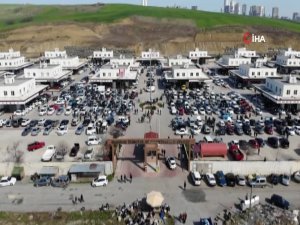 İkinci El Otomobile Bakan Çok Alan Yok