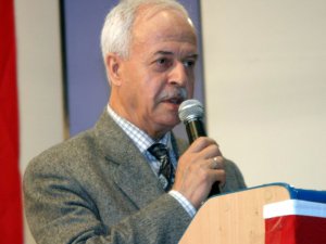 Şevket Kazan Hayatını Kaybetti