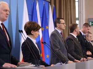 Polonya’da Korona Virüs Tedbirleri Arttırılıyor