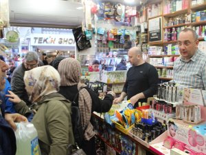 Tahtakale’de Korona Virüs Nedeniyle Kolonya Satışları Patladı
