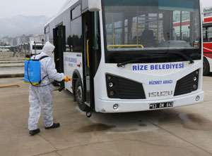 Rize Belediyesi Toplu Taşıma Araçlarını Dezenfekte Ediyor