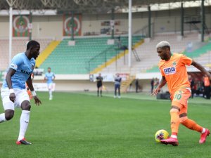 Alanyaspor Tek Golle Kazandı