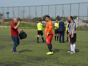 Sağırlar Ligi’nde 5 Kırmızı Kart Çıktı, Maç Tatil Edildi