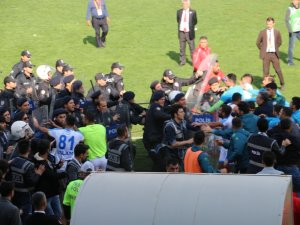 Seyircisiz Maçta Olay Çıktı