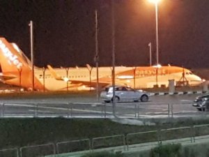 Gkry Yurt Dışından Gelen Öğrencilerini Ülkeye Almadı