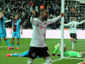 Beşiktaş’ta Yabancı Futbolcular Hem Rahat Hem Sıkıntılı!