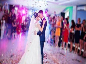 Düğün ve Nişanlara Korana Virüs Ertelemesi