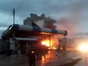 Suriye’de Bombalı Araçla Saldırı: 2 Ölü